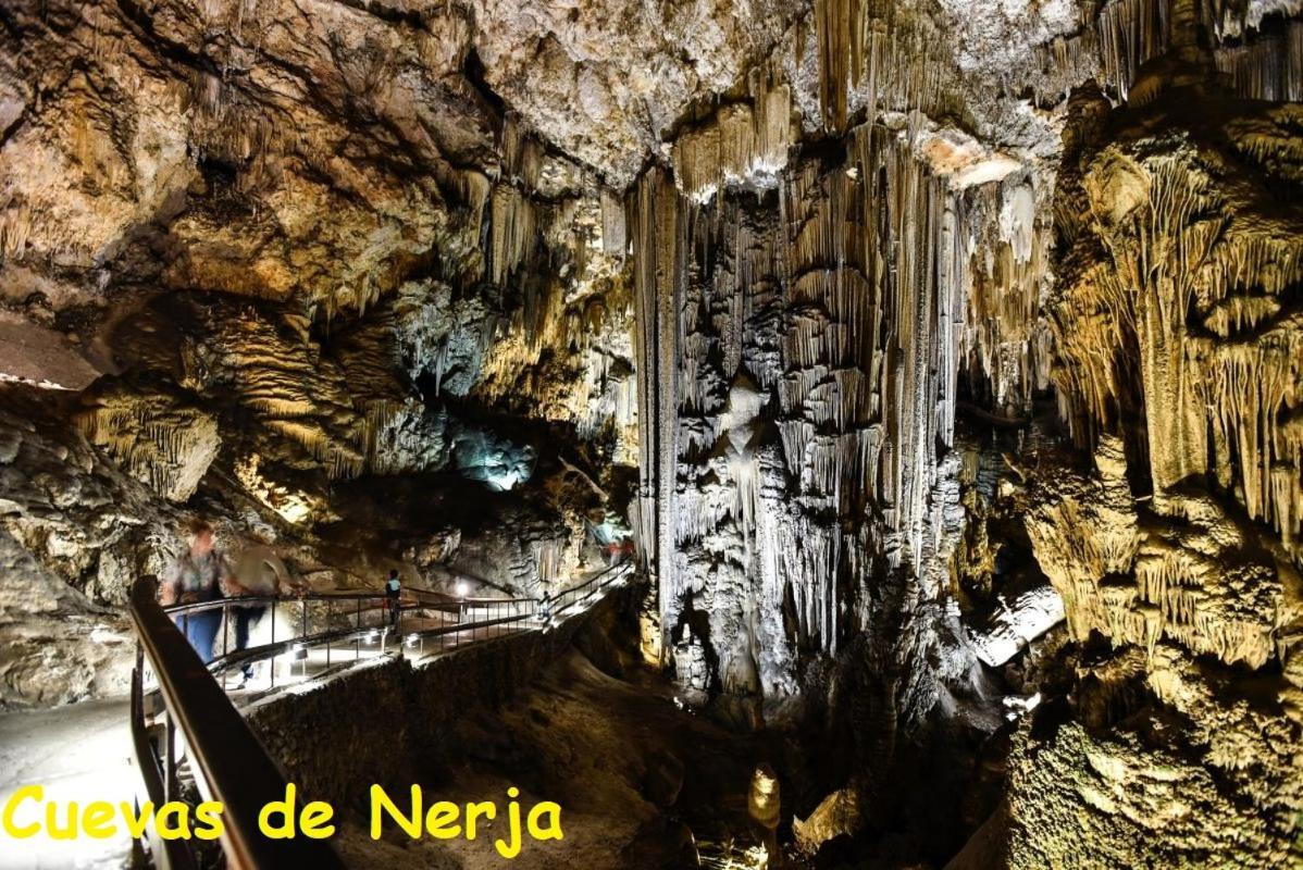 Aljamar 3B Apartment Nerja Bagian luar foto
