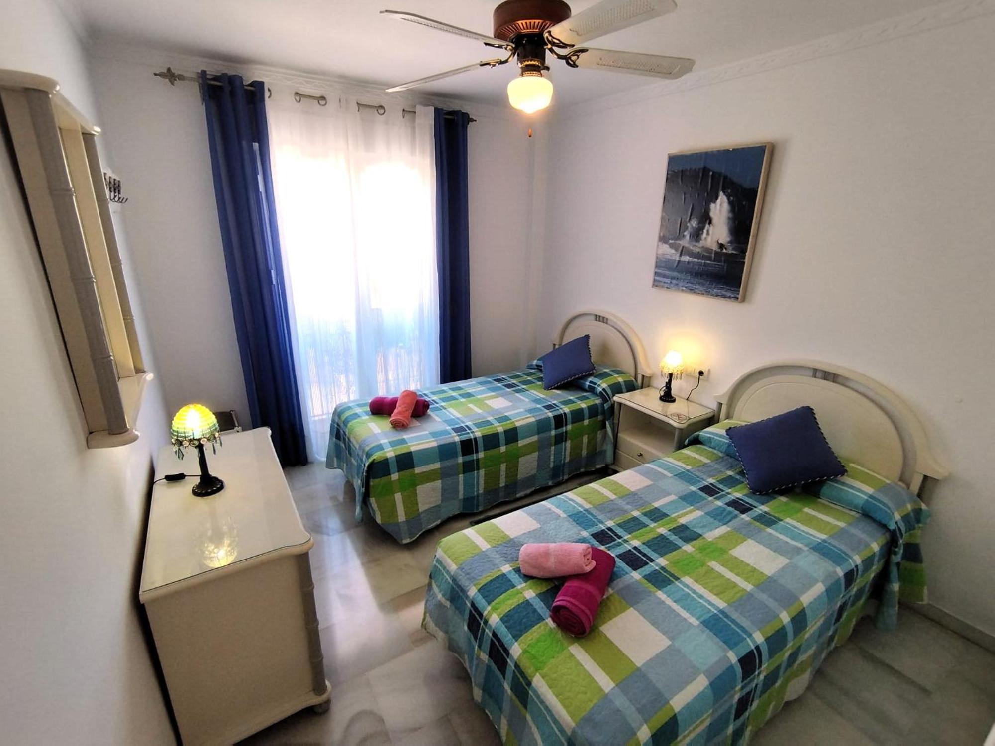 Aljamar 3B Apartment Nerja Bagian luar foto