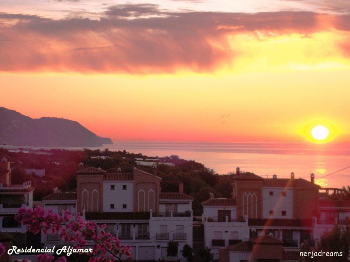 Aljamar 3B Apartment Nerja Bagian luar foto